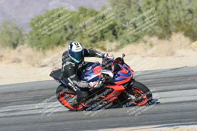 media/Dec-01-2025-Moto Forza (Mon) [[2daa91e15f]]/3-Beginner Group/Session 4 Turn 9/